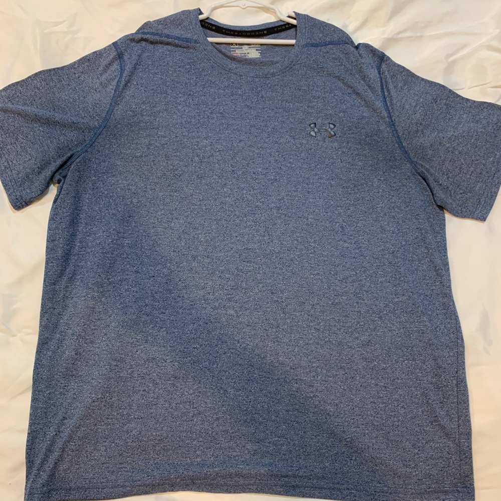 Men’s under armor workout T-shirt